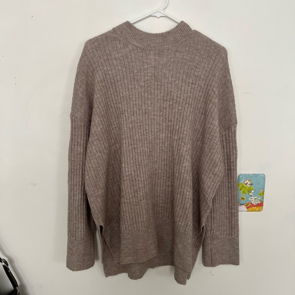 H&M Cozy Ribbed Knit Taupe Sweater